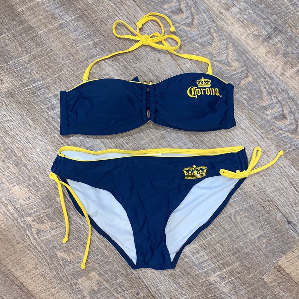Corona bikini—never worn but washed so no liner